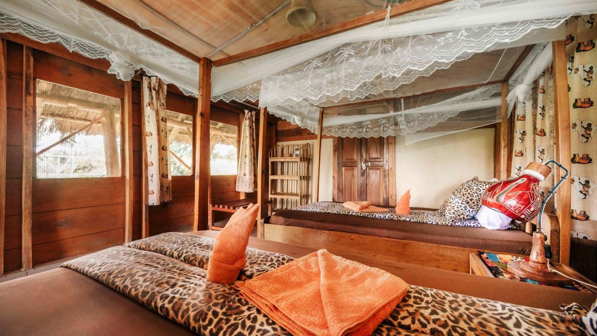 Mama Washindi Lodge Pakwach Bagian luar foto